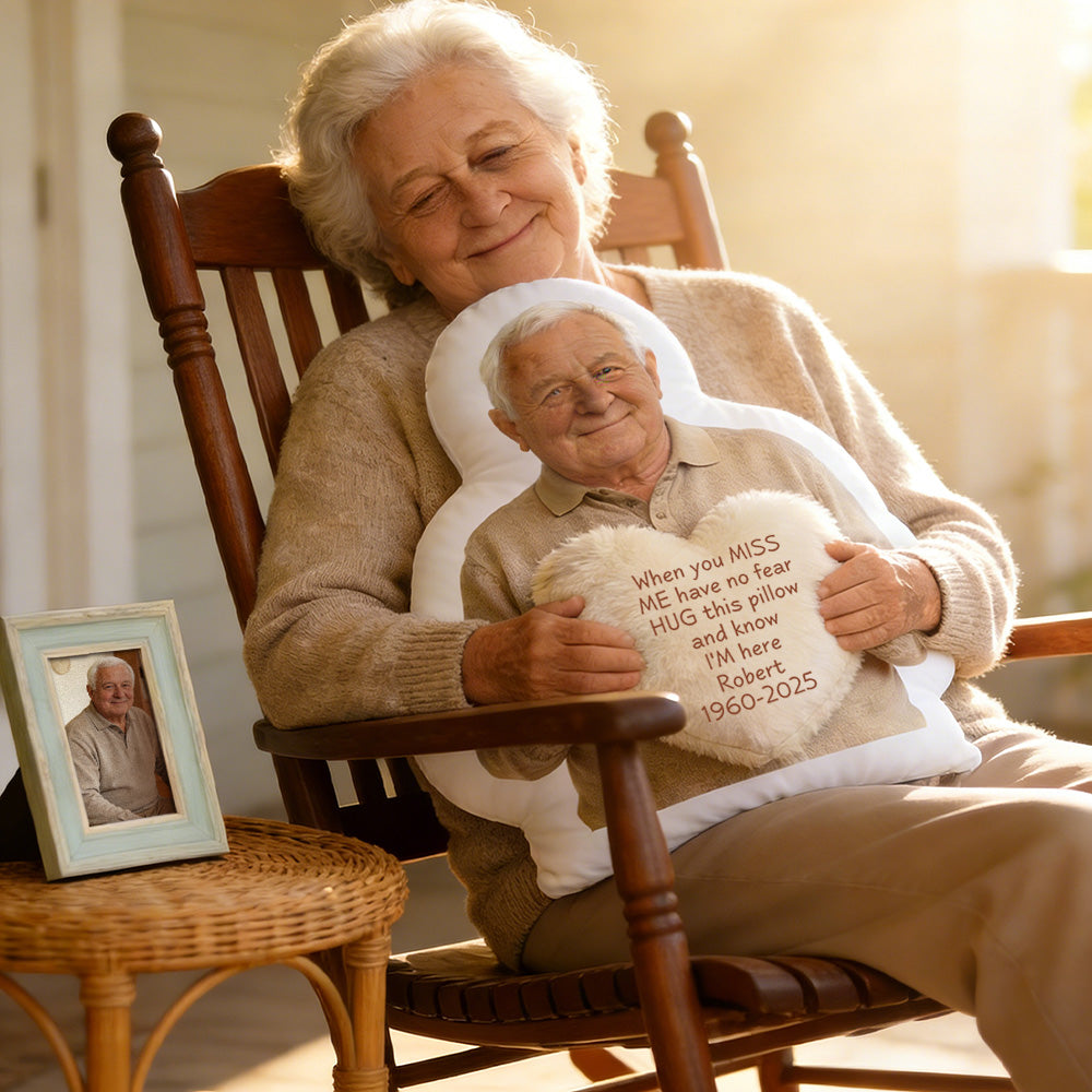 Personalized 3D Effect Memorial Hug Pillow – Custom Photo Pillow with Heart Message, Sympathy Gift for Loss & Remembrance